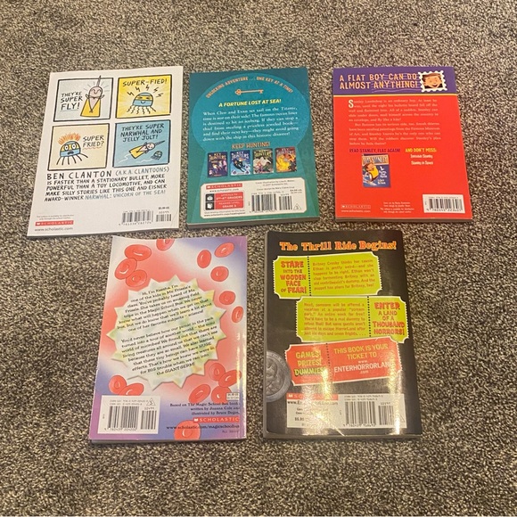 Scholastic Book Lot - Picture 2 of 2